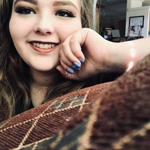 Meet your Posher, Kasidy